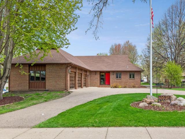 20914 Jacquard Avenue Lakeville MN 55044 - MLS# 7066913