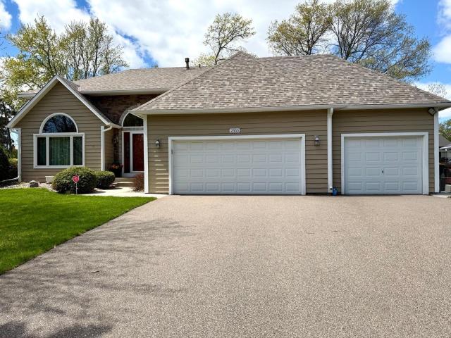 2555 Sylvan Street Saint Paul MN 55117 - MLS# 7066962