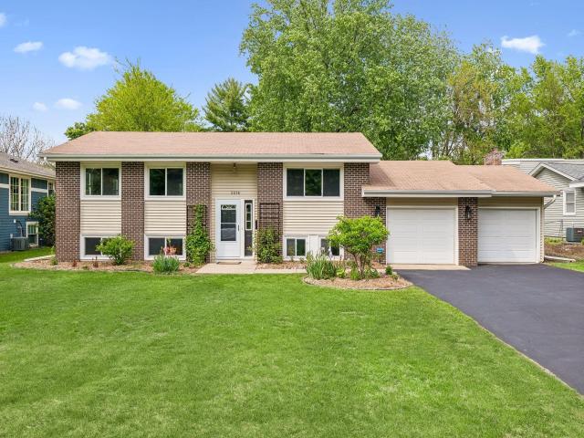 3216 W 85th Street Bloomington MN 55431 - MLS# 7067017