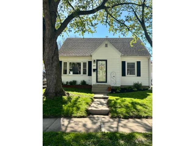 805 12th Avenue NE Rochester MN 55906 - MLS# 7067036