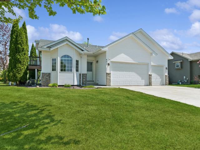 402 13th Avenue NE Buffalo MN 55313 - MLS# 7067048