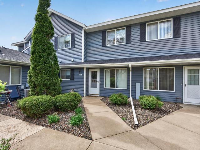 5973 Dellwood Avenue Shoreview MN 55126 - MLS# 7067198