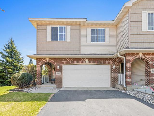 20576 Hampshire Way Lakeville MN 55044 - MLS# 7067214