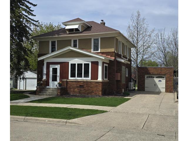 116 E School Street Owatonna MN 55060 - MLS# 7067279