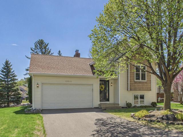 10211 Lee Drive Eden Prairie MN 55347 - MLS# 7067362