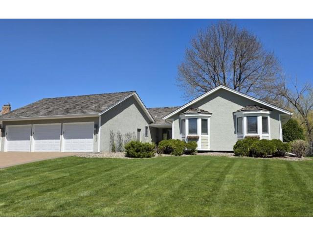 7423 Hyde Park Lane Minneapolis MN 55439 - MLS# 7067402