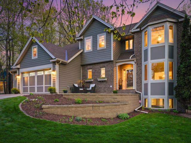 1021 Wildwood Way Chaska MN 55318 - MLS# 7067478