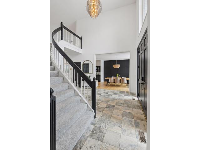 7041 Kenmare Drive Bloomington MN 55438 - MLS# 7067485