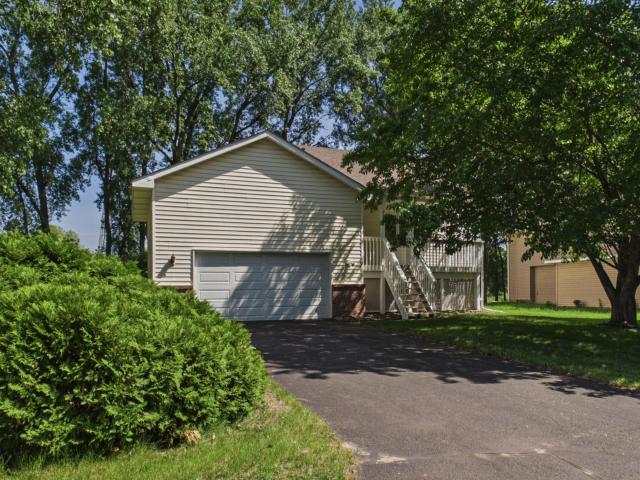 849 Windrow Drive Saint Paul MN 55109 - MLS# 7067677