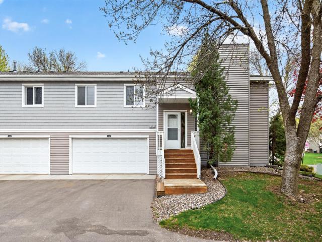 5546 Pompano Drive Hopkins MN 55343 - MLS# 7067701