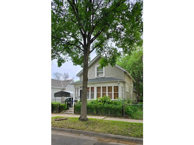 884 Conway Street Saint Paul MN 55106 - MLS# 7067774