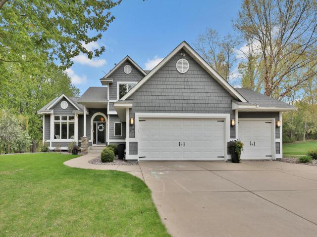 507 Owasso Hills Drive Saint Paul MN 55113 - MLS# 7067785