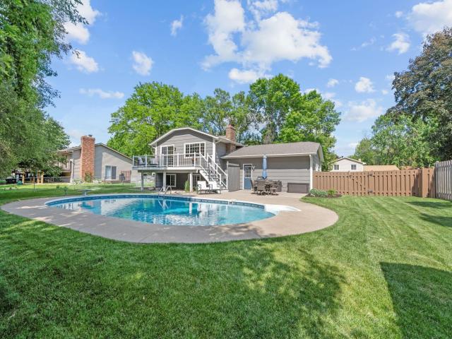 9931 Ives Lane N Maple Grove MN 55369 - MLS# 7067803
