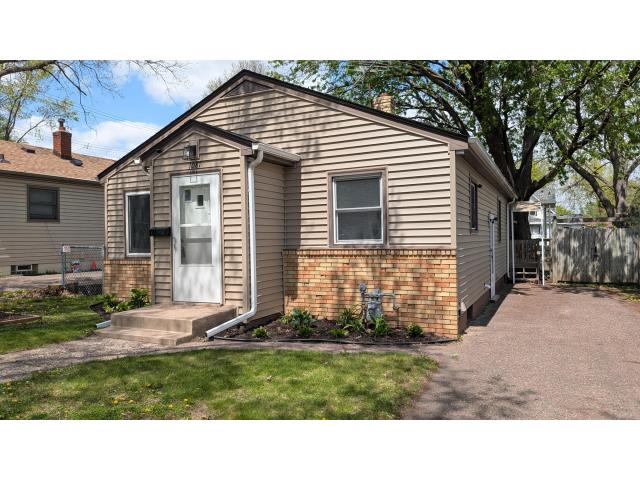 1081 Lawson Avenue E Saint Paul MN 55106 - MLS# 7067929