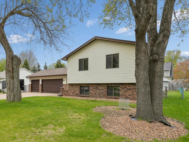 703 Cope Avenue W Saint Paul MN 55113 - MLS# 7067997