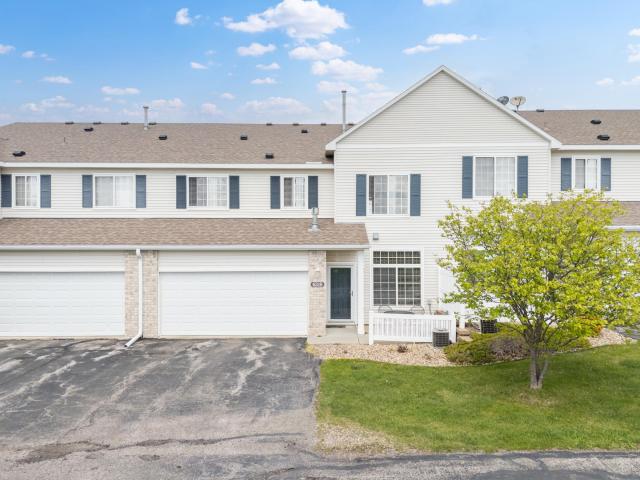 6319 28th Avenue NW Rochester MN 55901 - MLS# 7068155