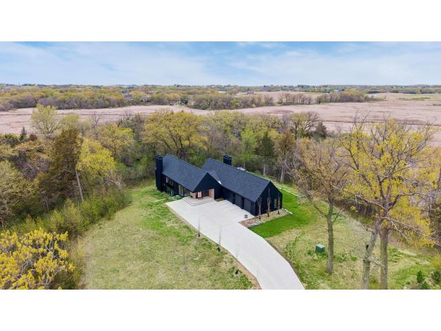 7430 Valley Creek Drive Excelsior MN 55331 - MLS# 7068323