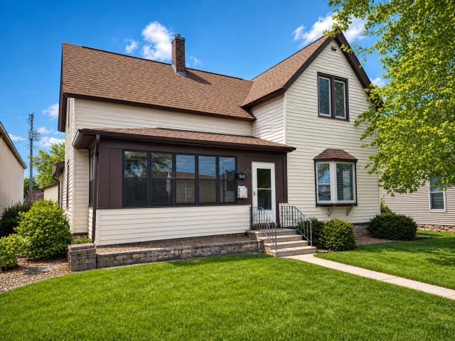 317 E 2nd Street Winona MN 55987 - MLS# 7068376