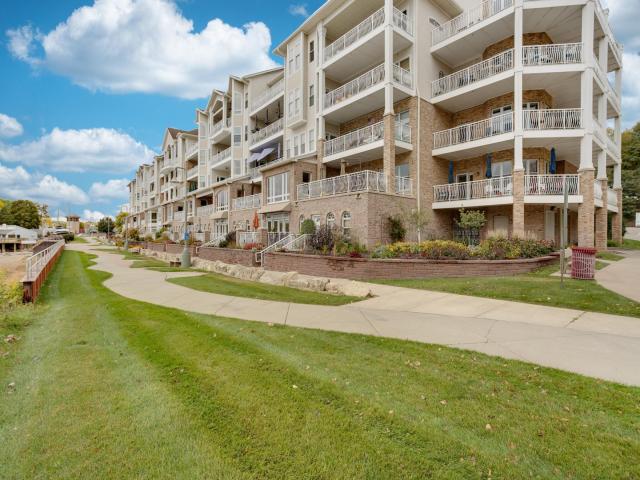 150 Front Street N Unit 314 Prescott WI 54021 - MLS# 7068501