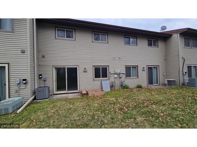 7452 Germane Trail Apple Valley MN 55124 - MLS# 7068557