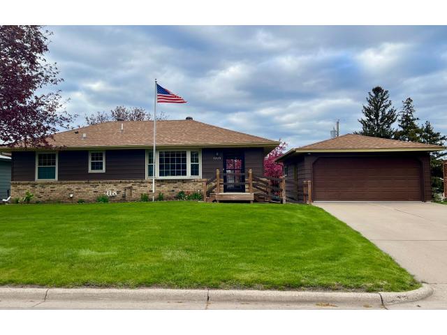 3325 143rd Street W Rosemount MN 55068 - MLS# 7068614