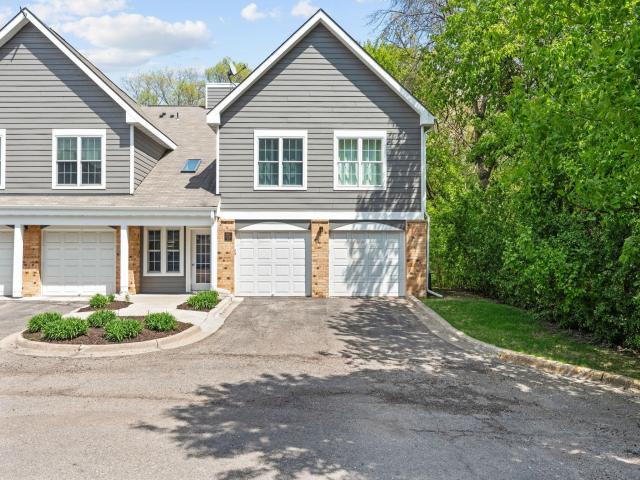 6157 Chasewood Parkway Unit 102 Minnetonka MN 55343 - MLS# 7068681