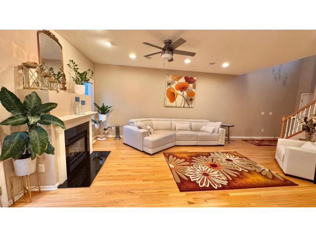 15843 Porchlight Lane Eden Prairie MN 55347 - MLS# 7068804