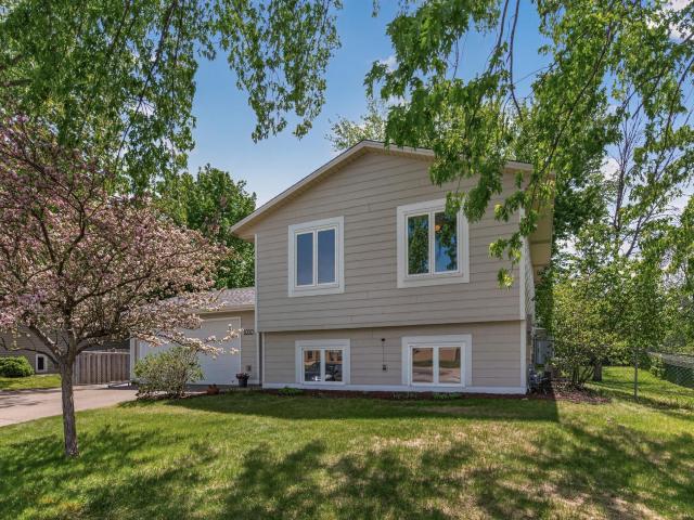 1030 Whitney Drive Saint Paul MN 55124 - MLS# 7068845