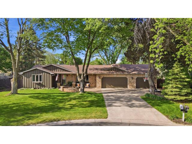 3938 Blackhawk Circle Eagan MN 55122 - MLS# 7068885