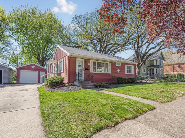 914 S Elm Avenue Owatonna MN 55060 - MLS# 7068940