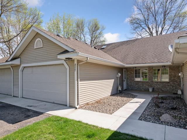 8327 Victoria Drive Victoria MN 55386 - MLS# 7068955