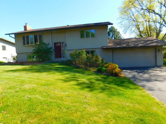 931 Dawn Avenue Saint Paul MN 55126 - MLS# 7068957