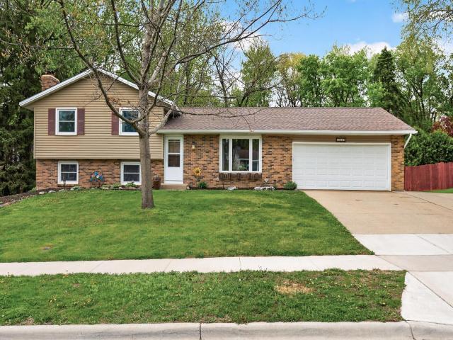 6839 133rd Street W Apple Valley MN 55124 - MLS# 7069021