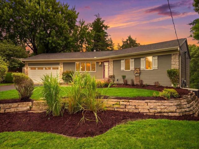 57 Quamwell Avenue S Lakeland MN 55043 - MLS# 7069047