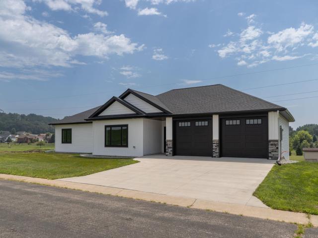 416 Brubaker Drive Saint Charles MN 55972 - MLS# 7069061