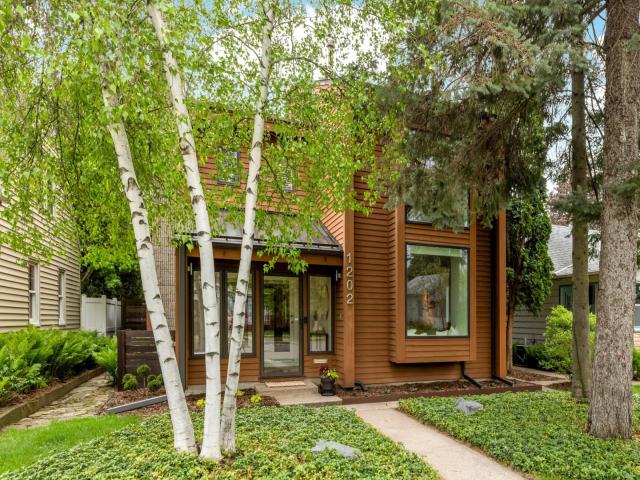 1202 Juno Avenue Saint Paul MN 55116 - MLS# 7069125