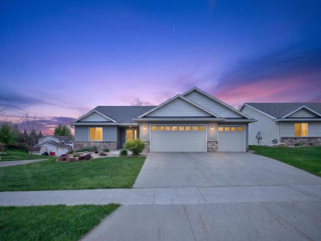 2528 Hawk Ridge Court SE Rochester MN 55904 - MLS# 7069202