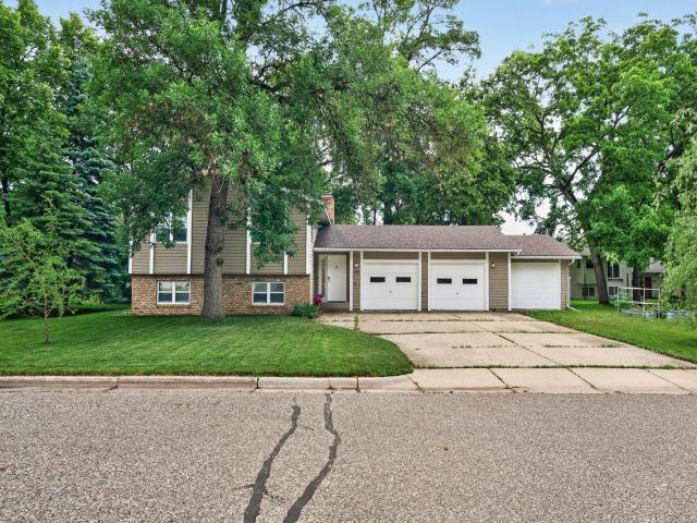 1310 Woods Circle Buffalo MN 55313 - MLS# 7069392