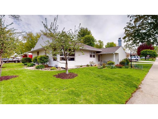 1002 13th Avenue NW Rochester MN 55901 - MLS# 7069406