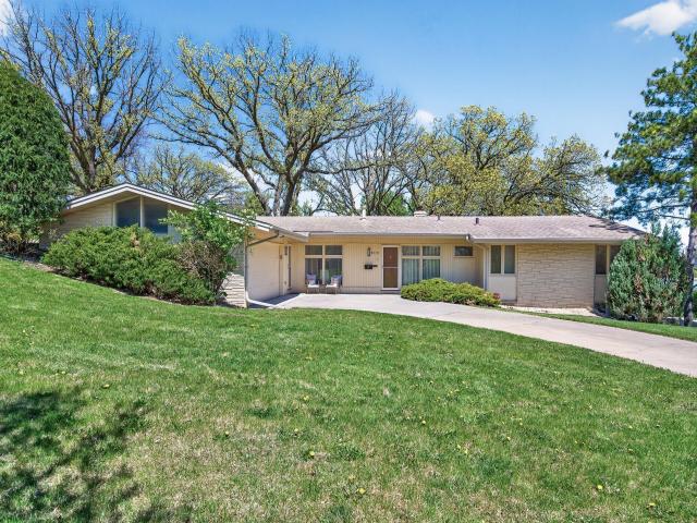 8018 Westwood Hills Drive Minneapolis MN 55426 - MLS# 7069444