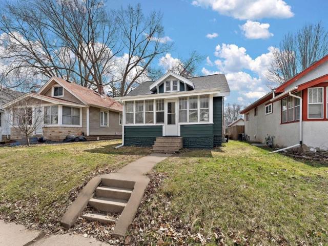 1810 Ross Avenue E Saint Paul MN 55119 - MLS# 7069486