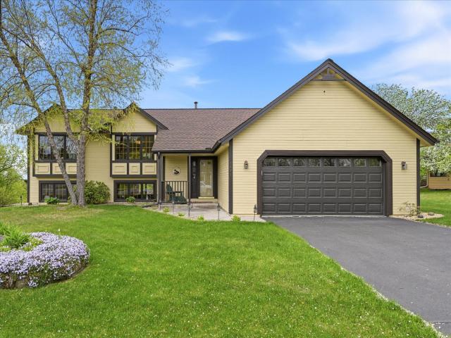 1471 Summit Avenue Saint Paul Park MN 55071 - MLS# 7069555