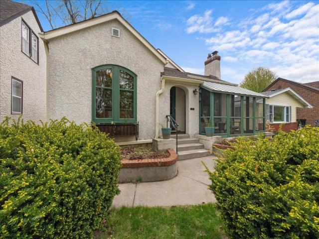 1736 Bayard Avenue Saint Paul MN 55116 - MLS# 7069562