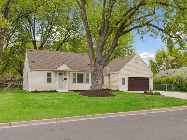 8721 Columbus Avenue S Bloomington MN 55420 - MLS# 7069583