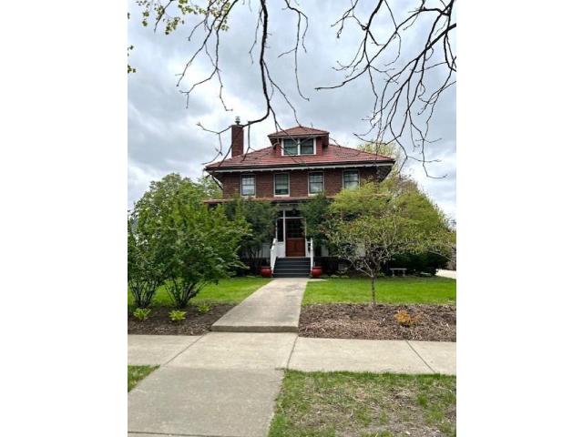 408 College Street Northfield MN 55057 - MLS# 7069708