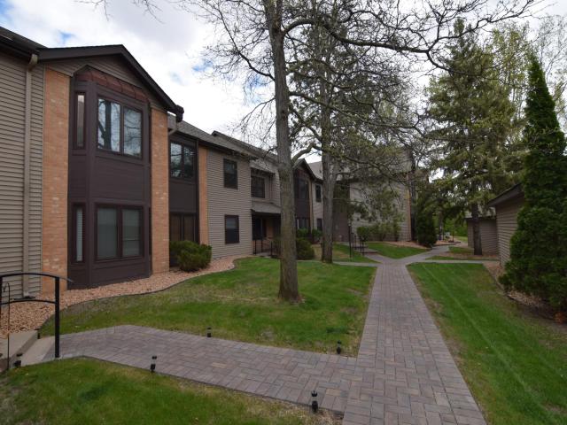 11039 Oregon Circle Minneapolis MN 55438 - MLS# 7069747