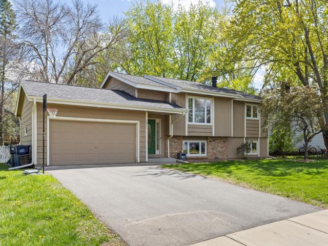 1011 Westview Drive Farmington MN 55024 - MLS# 7069758