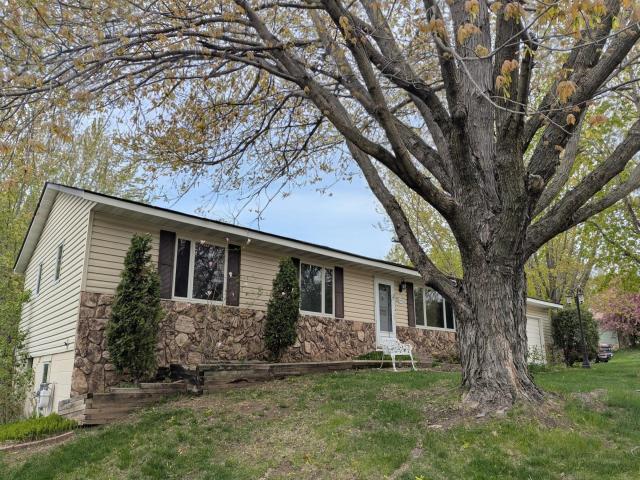 19055 Jordan Trail Lakeville MN 55044 - MLS# 7069894