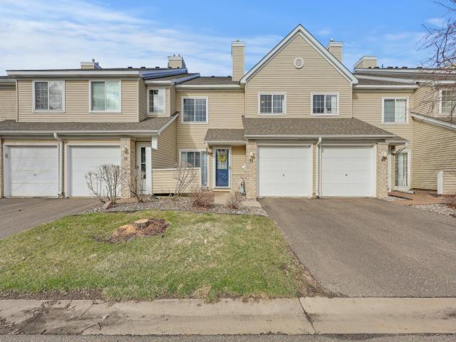 2270 Ranchview Lane N Unit 39 Plymouth MN 55447 - MLS# 7069905