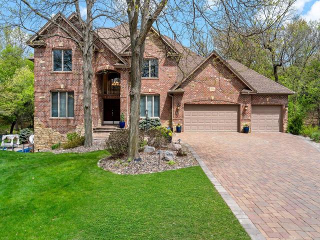 1504 Summit Oaks Court Burnsville MN 55337 - MLS# 7069951